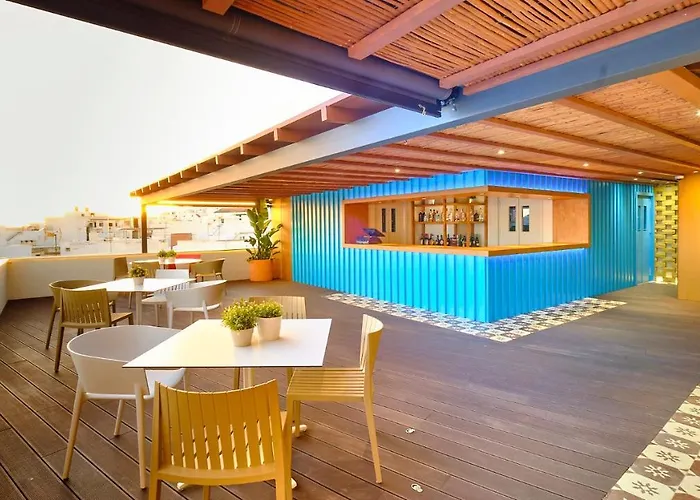 Campito Hotel *